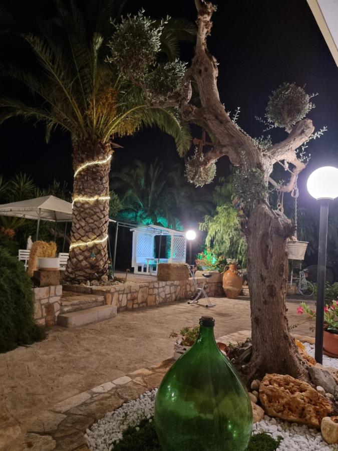 לינה וארוחת בוקר Impalata Il Trulletto מראה חיצוני תמונה